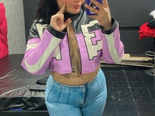 Nicol_Holmes live cam