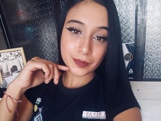 Noahsky72 streamate live cam model