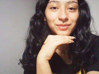 Nyxiere streamate live cam model