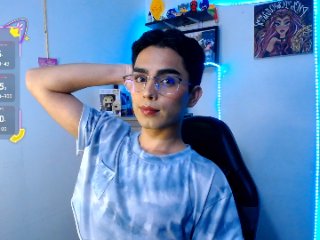 Owenblue18 streamate live cam model