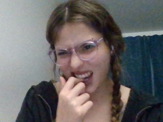 Pixiedem streamate live cam model