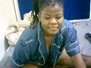Prettynakitta streamate live cam model