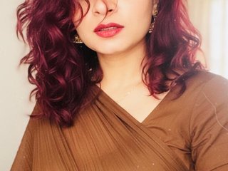 PriyaMoon18 streamate live cam model