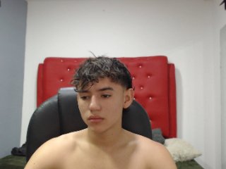 Ryan_gray streamate live cam model