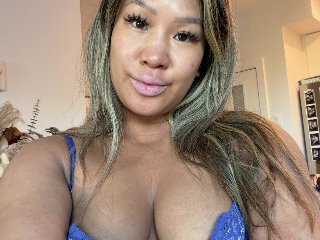 SIAonCamera streamate live cam model