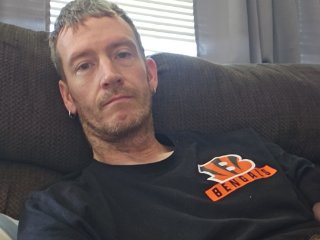 Sampzon23 streamate live cam model