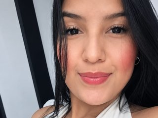 ScarlettRoot streamate live cam model