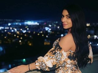 SelenaVelvet streamate live cam model