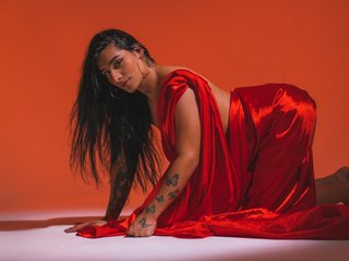 Skarlet_Ruiz live cam