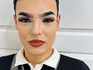 SkarlettFuxia streamate live cam model