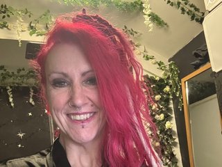 SkySparks streamate live cam model