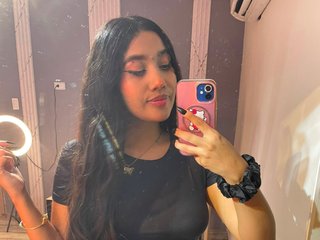 SofiVelvett20 streamate live cam model