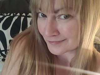 Solesticia streamate live cam model