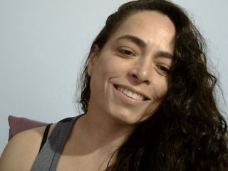 SweetsAnne streamate live cam model