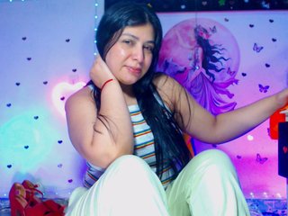 Sweetsins2u live cam