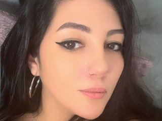 TanyaKross streamate live cam model