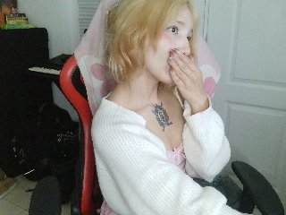 Terraelowen streamate live cam model