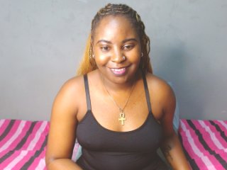 Theebonydoll02 streamate live cam model