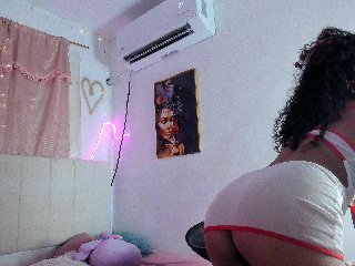 Valeriahronii33 streamate live cam model