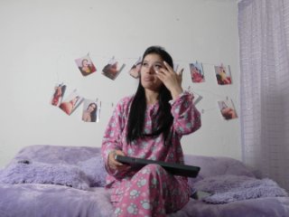 Valery18devil streamate live cam model