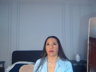 VivienneBlack streamate live cam model