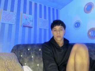 Xiao78 streamate live cam model