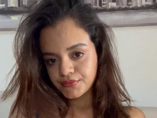 Yummy_67 streamate live cam model