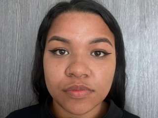 ZharaGlose streamate live cam model