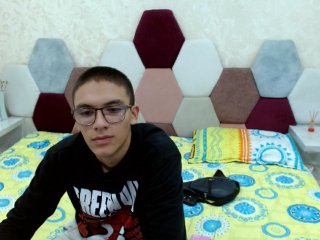 ethantwink22 streamate live cam model