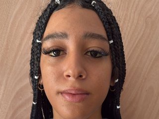 heilyqueen streamate live cam model
