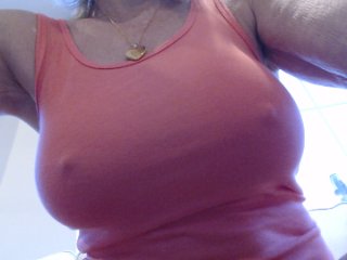 justy streamate live cam model