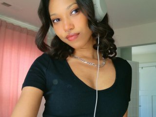 lileviemarie streamate live cam model