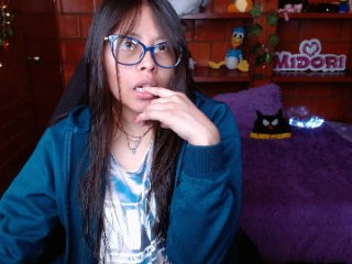 midoriiQuinn streamate live cam model