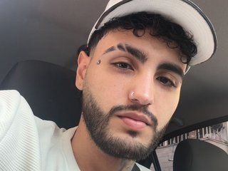 pablitoo_veelez streamate live cam model