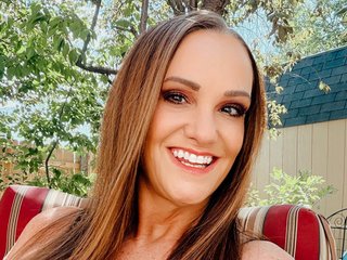 realroniraye streamate live cam model
