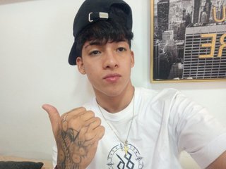 ren_storm streamate live cam model