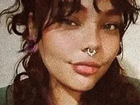 scarletthjhonsom streamate live cam model