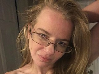 sexysandy99 streamate live cam model