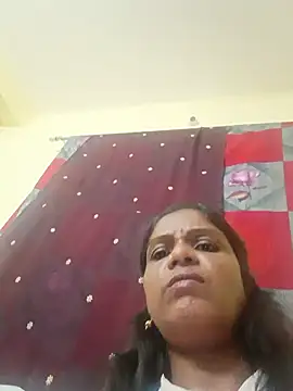 ashwini805057 stripchat live cam model