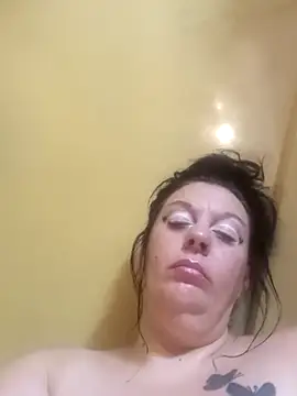 crazymanda88 stripchat live cam model