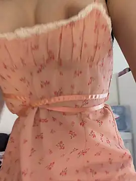 Selenaaaaa- stripchat live cam model