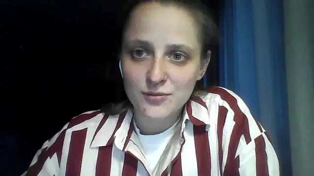 LeaWetGirl stripchat live cam model