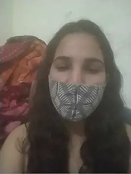 Cute_Pari321 stripchat live cam model
