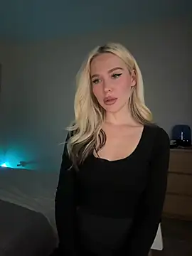 xDinnax stripchat live cam model