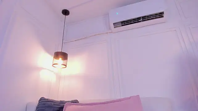 Anne_Millerr stripchat live cam model