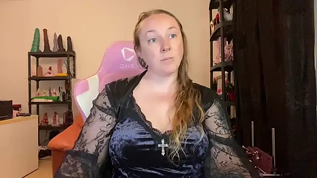 kisicaxx stripchat live cam model