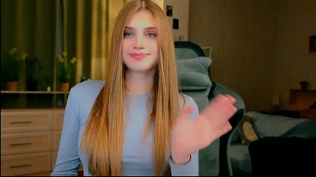yourbeautyarya stripchat live cam model