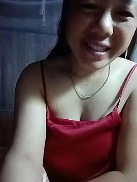 Sara_pusyy stripchat live cam model