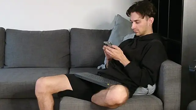 tusugo stripchat live cam model
