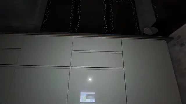 StarryHanna stripchat live cam model